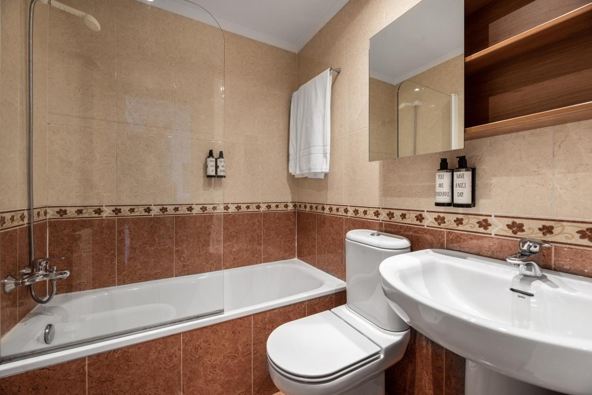 Apartamentos El Cid Burgo Exteriér fotografie